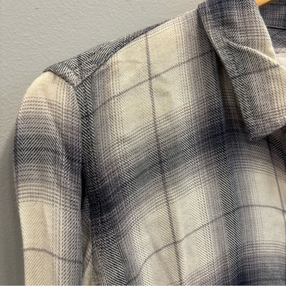 Rails Hunter Flannel Small White Gray Purple plaid - Picture 2 of 12